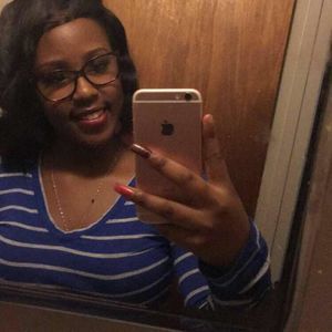 Meet your Posher, Tori